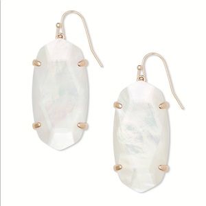 Kendra Scott Esme Earring in great condition!